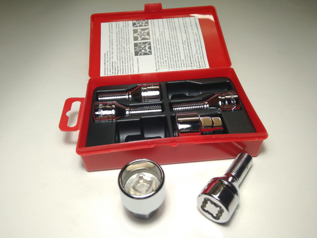 Болт колесный секретный М12*1,5 (54/29, конус, хром.) (к-т 4 шт+2 ключа ...