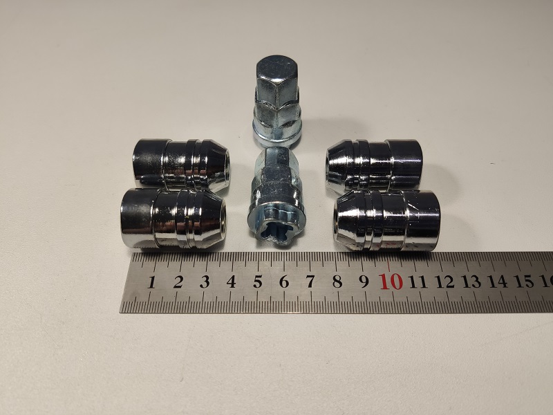 Гайка колесная секретная М12*1,25 (36, конус, хром., закрытая) (к-т 4 ...