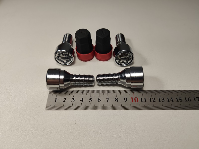 Болт колесный секретный М14*1,5 (53/28, конус, хром.) (к-т 4 шт+2 ключа ...