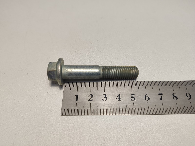 Болт М10*55 крепления картера сцепления Газель Cummins 2,8 (10шт)