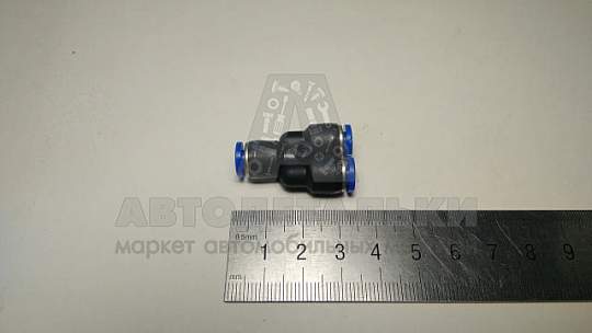 Фитинг пластиковый Y-образный ф 4 (артикул PUY4)