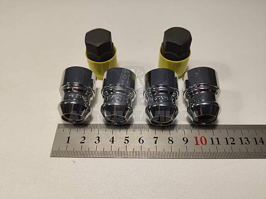 Гайка колесная секретная М14*1,5 (36, конус, хром., закрытая) (к-т 4 шт+2 ключ) (артикул 59900SP)