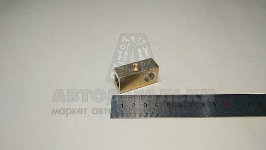 Тройник торм. трубок зад. ГАЗ 53 (латунь) (артикул 51-3506033-01)