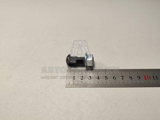 Болт-заклепка М10*1,5*30 рамы 3302 (10.9) в/сб.